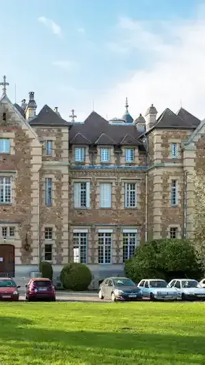 chateau